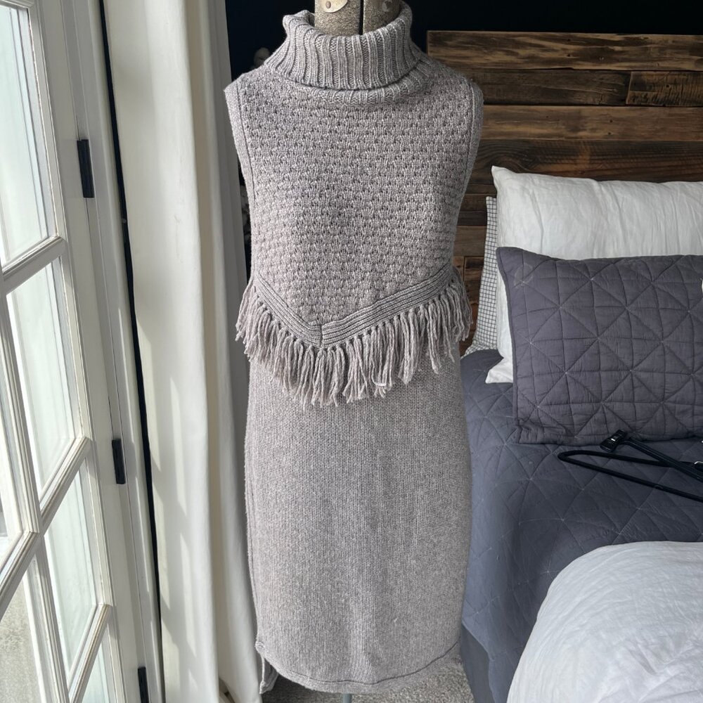 Anthropologie Nomad Morgan Carper